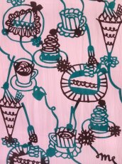 画像2: 【3月の期間限定】木下恵の手ぬぐい　ダイエットは明日から いちご色 濃 (2)