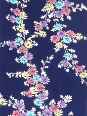 画像1:  【期間限定、7月7日20時〜販売開始】 注染工房の手ぬぐい　しだれ小花 紺地 (1)