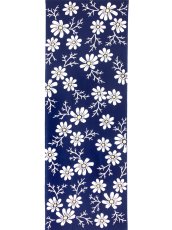 画像2:  【期間限定、7月7日20時〜販売開始】 注染工房の手ぬぐい　コスモス 紺地 白 (2)