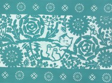 画像1: 【期間限定、11月9日20時〜販売開始】amiuの型染め手ぬぐい　幸せを運ぶねこ グリーン (1)