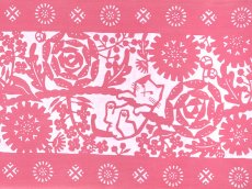 画像1: 【期間限定、11月9日20時〜販売開始】amiuの型染め手ぬぐい　幸せを運ぶねこ ピンク (1)