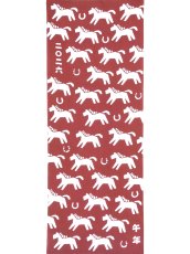 画像3: 【数量限定、12月7日20時〜販売開始】越後亀紺屋の2026年干支「午」手ぬぐい　馬が合う 小豆色 (3)