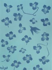 画像1: 【七月の限定販売】キレニエの手ぬぐい　富貴草の四季 青 (1)