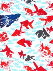 画像1: 【9月の期間限定、10日20時〜販売開始】えぼし SENSHOKU CREATORの手ぬぐい　金魚 (1)